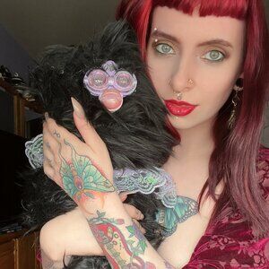 Meet your Posher, Belladonna